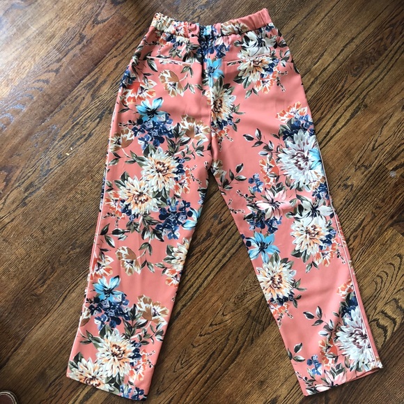 Zara Floral Pants - Picture 3 of 5